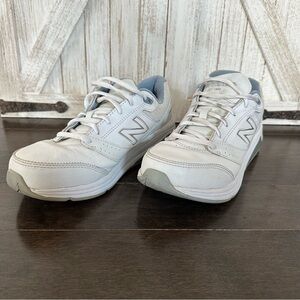 New Balance 928v3 Womens Sneakers White Blue Walking Leather Size 8